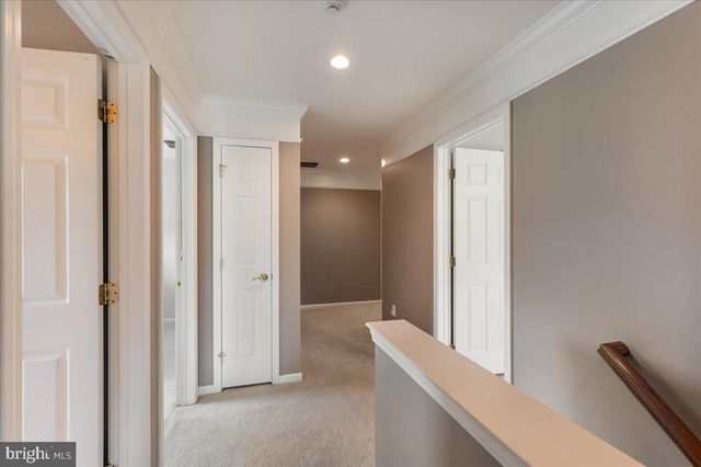 18 SUNFLOWER CIR, Lumberton, NJ 08048