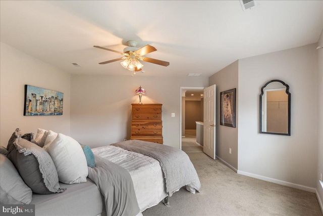 18 SUNFLOWER CIR, Lumberton, NJ 08048