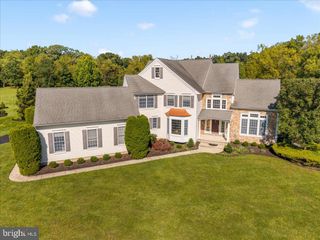 18 SUNFLOWER CIR, Lumberton, NJ 08048