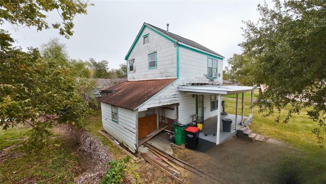 2312 Missouri Street, Baytown, TX 77520