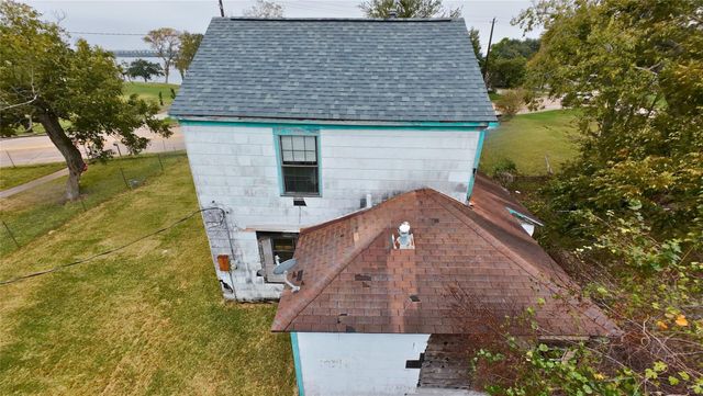 2312 Missouri Street, Baytown, TX 77520