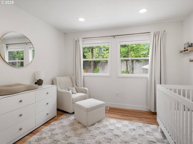 11865 Sw BELVIDERE Pl, Portland, OR 97225