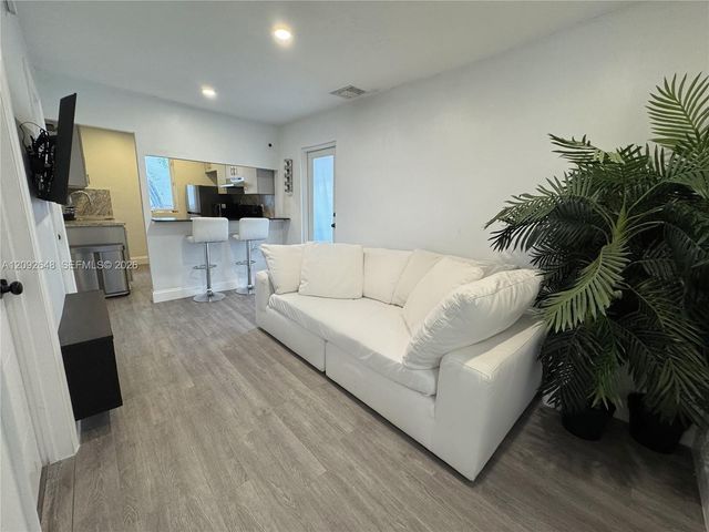 174 NE 55th Street 2, Miami, FL 33137