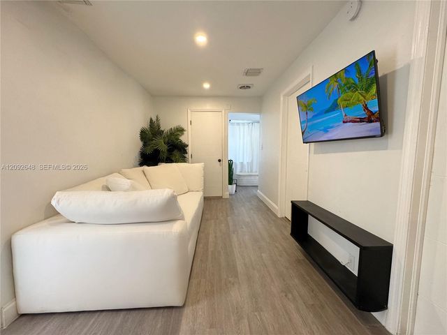 174 NE 55th Street 2, Miami, FL 33137