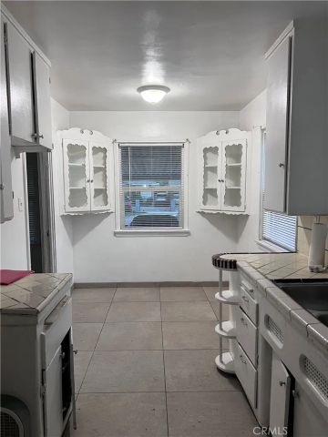 333 E 83rd Street, Los Angeles, CA 90003