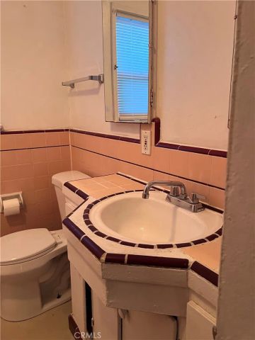 333 E 83rd Street, Los Angeles, CA 90003