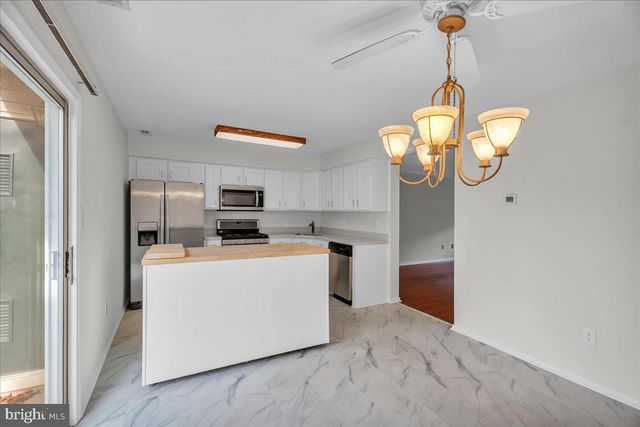 2711 FALCON CT, Hamilton Twp, NJ 08330