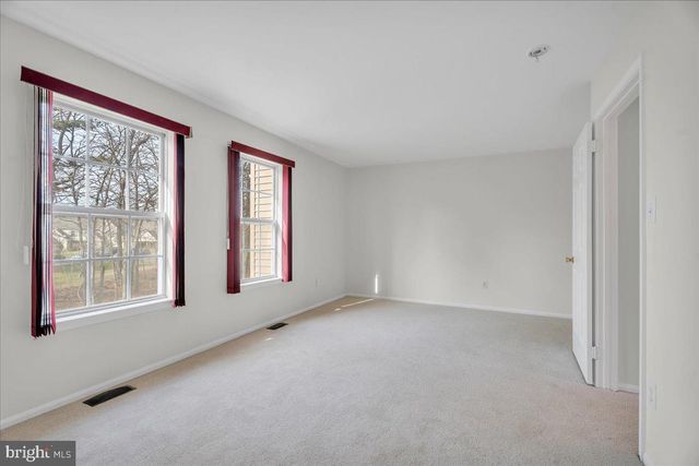 2711 FALCON CT, Hamilton Twp, NJ 08330