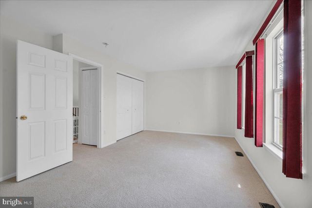 2711 FALCON CT, Hamilton Twp, NJ 08330