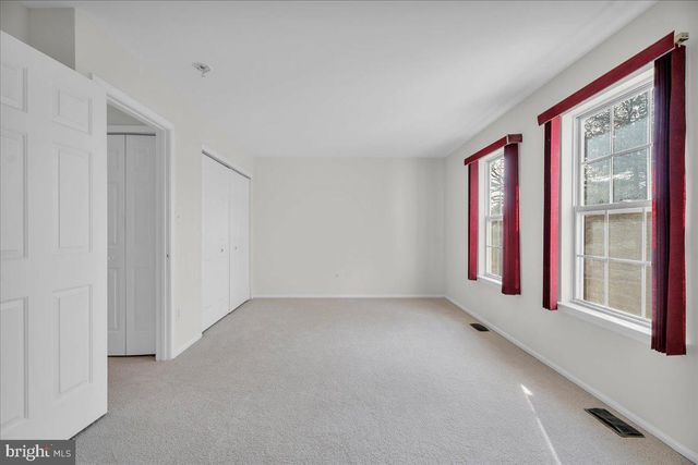 2711 FALCON CT, Hamilton Twp, NJ 08330