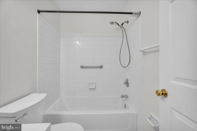 2711 FALCON CT, Hamilton Twp, NJ 08330