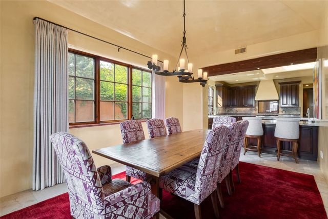 7 Sendero Centro, Santa Fe, NM 87506