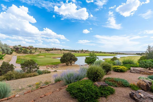 7 Sendero Centro, Santa Fe, NM 87506