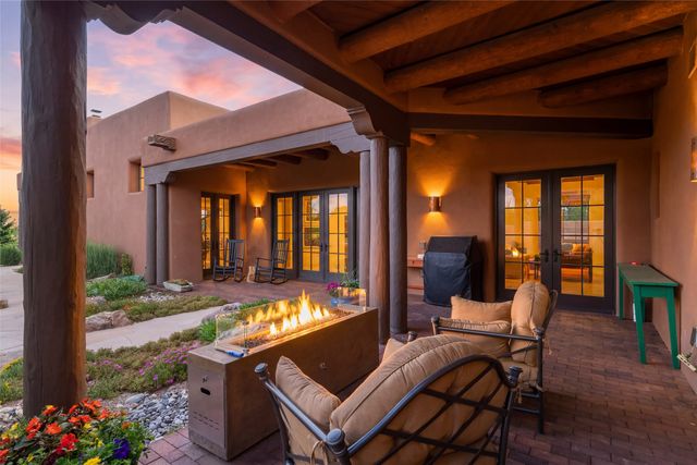 7 Sendero Centro, Santa Fe, NM 87506