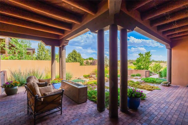 7 Sendero Centro, Santa Fe, NM 87506
