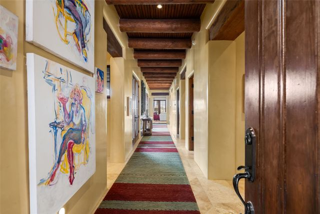7 Sendero Centro, Santa Fe, NM 87506