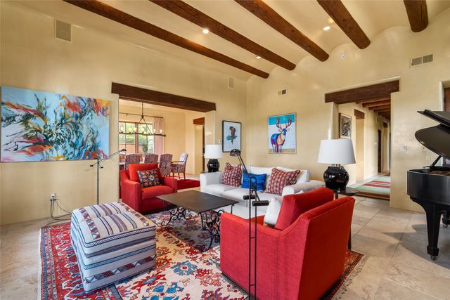 7 Sendero Centro, Santa Fe, NM 87506