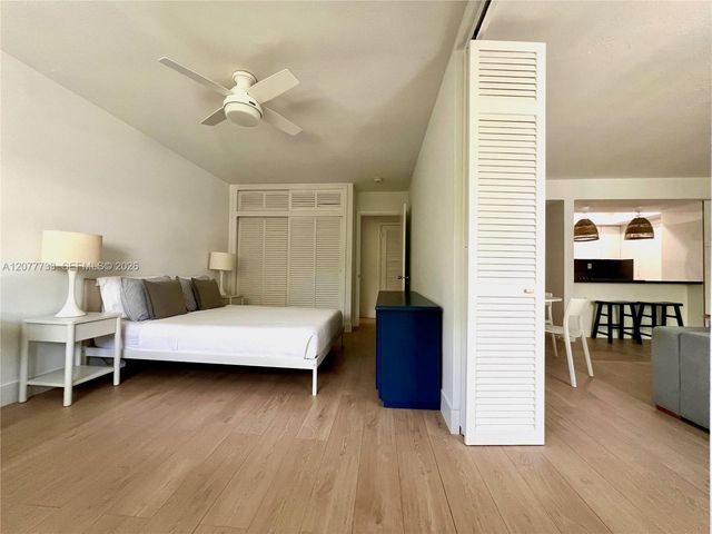 195 Sunrise Drive 8, Key Biscayne, FL 33149