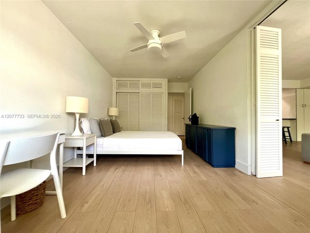 195 Sunrise Drive 8, Key Biscayne, FL 33149
