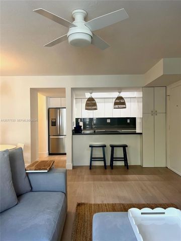 195 Sunrise Drive 8, Key Biscayne, FL 33149