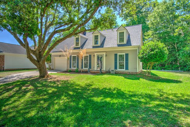 105 Wainwright Manor, Summerville, SC 29485