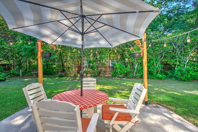 105 Wainwright Manor, Summerville, SC 29485