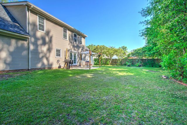 105 Wainwright Manor, Summerville, SC 29485