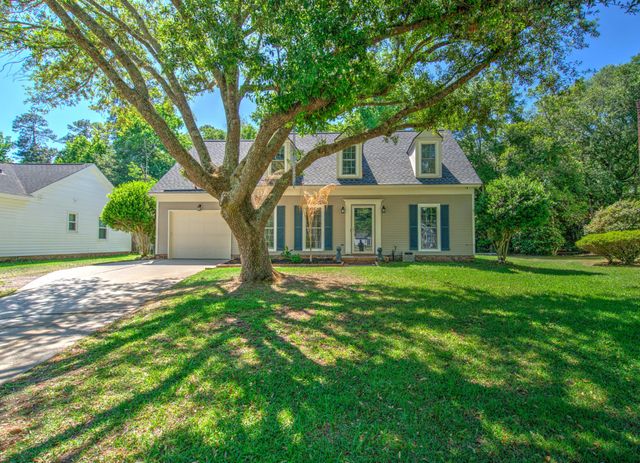 105 Wainwright Manor, Summerville, SC 29485
