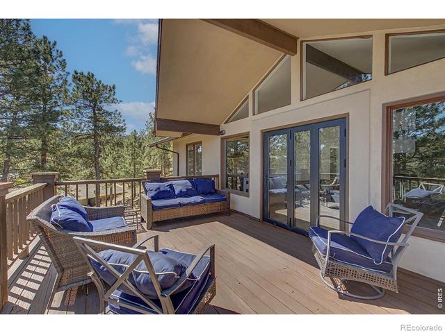 76 Pine Tree Lane, Boulder, CO 80304