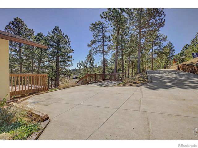 76 Pine Tree Lane, Boulder, CO 80304