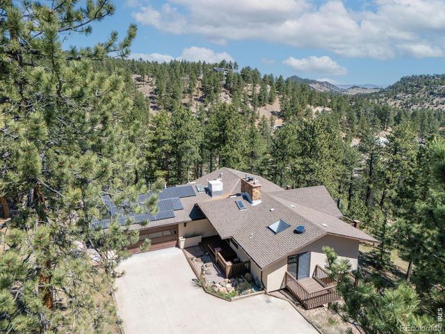 76 Pine Tree Lane, Boulder, CO 80304