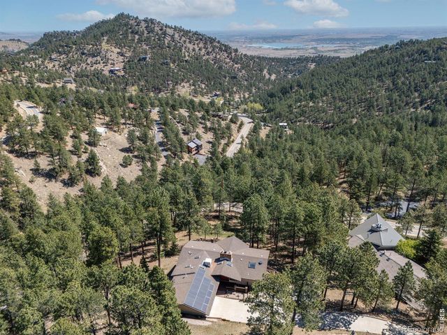 76 Pine Tree Lane, Boulder, CO 80304