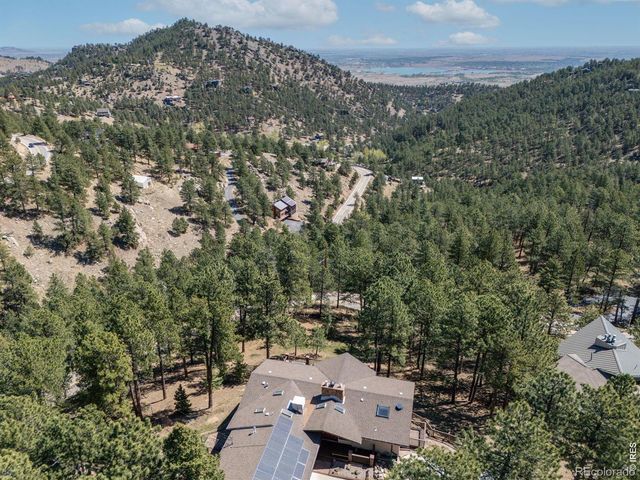 76 Pine Tree Lane, Boulder, CO 80304