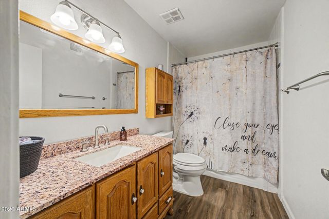 4966 W ONYX Avenue, Glendale, AZ 85302