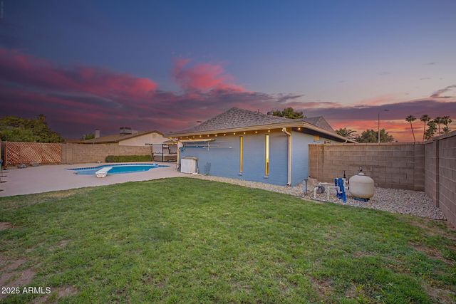 4966 W ONYX Avenue, Glendale, AZ 85302