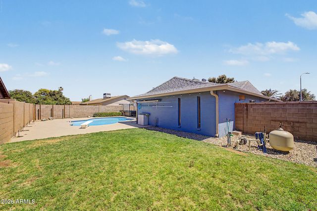 4966 W ONYX Avenue, Glendale, AZ 85302