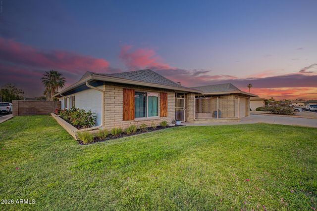 4966 W ONYX Avenue, Glendale, AZ 85302