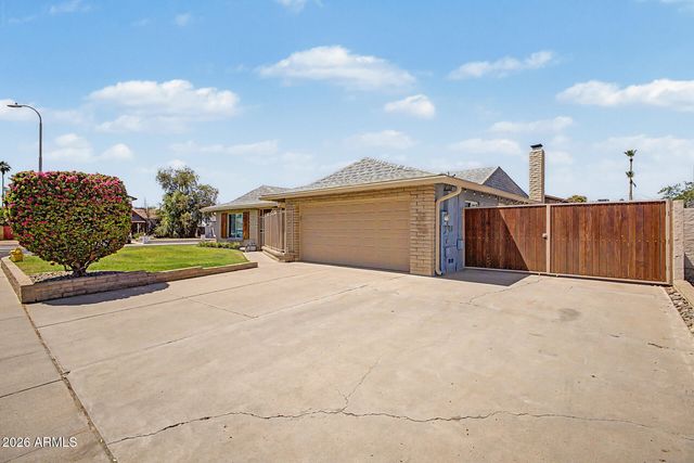 4966 W ONYX Avenue, Glendale, AZ 85302