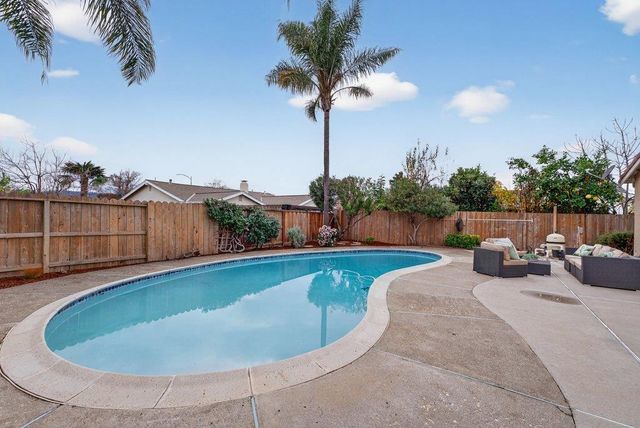 296 Omira Drive, San Jose, CA 95123