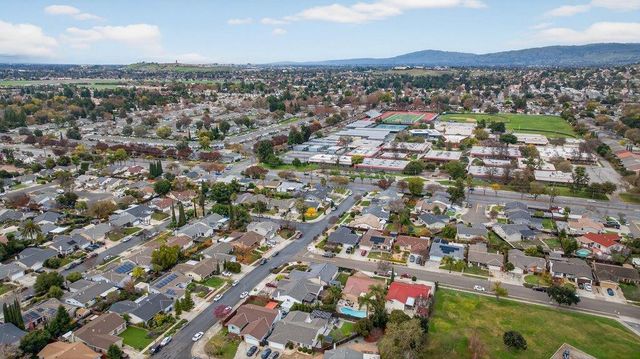 296 Omira Drive, San Jose, CA 95123