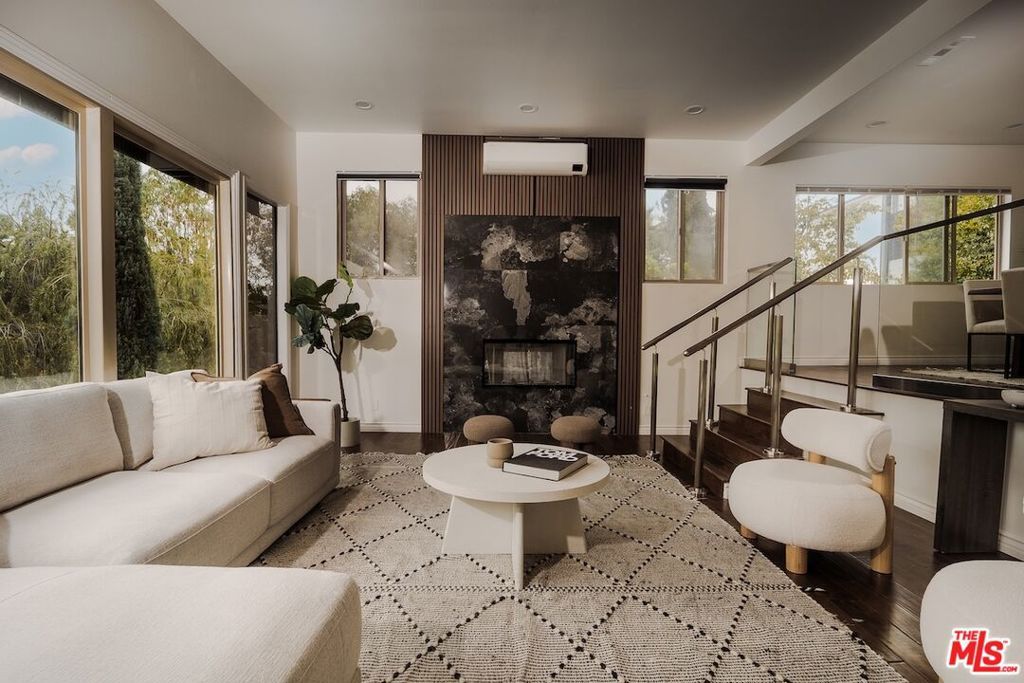 5211 Baza Avenue, Woodland Hills, CA 91364 — photo 4
