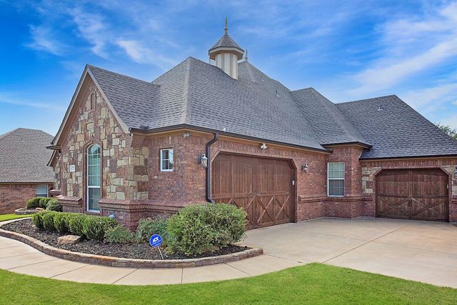 1717 Dakota Drive, Graham, TX 76450