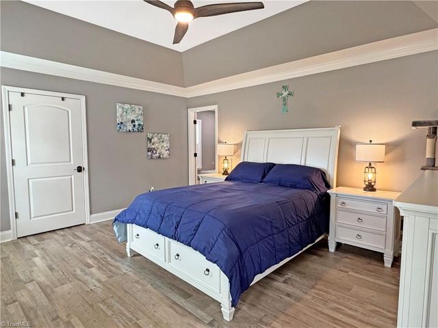 114 Brooke Ridge Drive, Thomasville, NC 27360