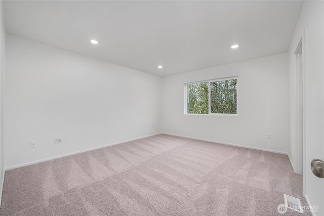 697 Salzer Creek Drive, Centralia, WA 98531