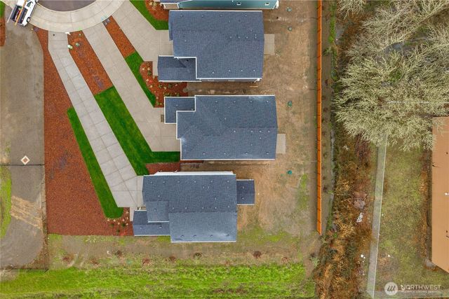 697 Salzer Creek Drive, Centralia, WA 98531