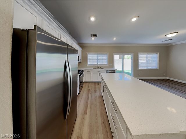 9436 Liquid Loco Street, Las Vegas, NV 89178