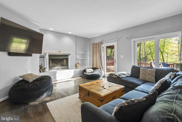 506 ROSIER RD, Fort Washington, MD 20744