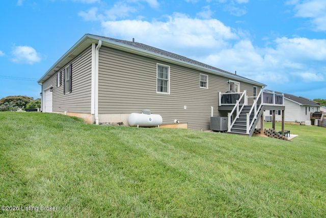 16 Sarah Ct, Rineyville, KY 40162