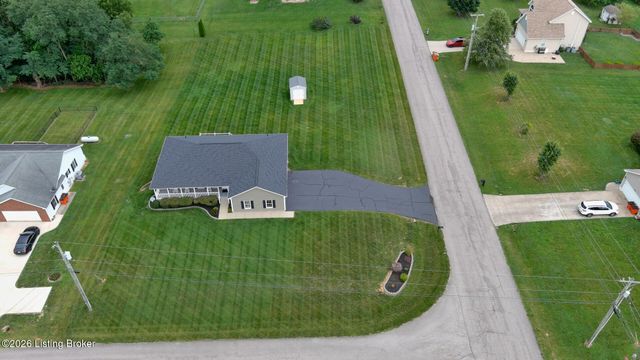 16 Sarah Ct, Rineyville, KY 40162