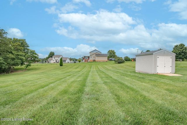 16 Sarah Ct, Rineyville, KY 40162